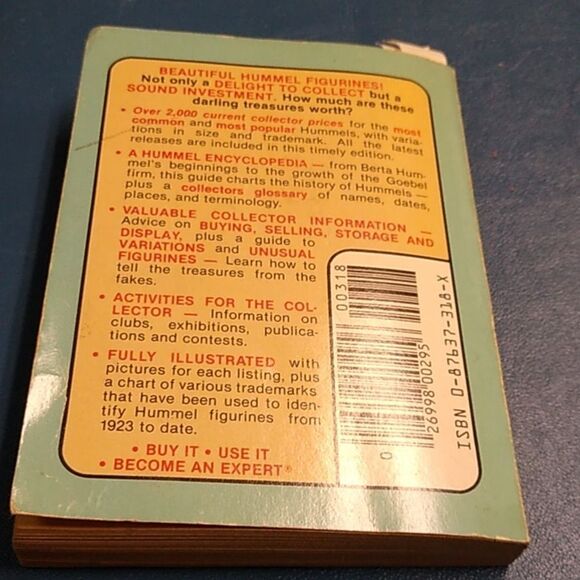 Hummel Framed Art Print with Gold Frame 1983 Official Price Guide to Hummel's - Picture 9 of 11